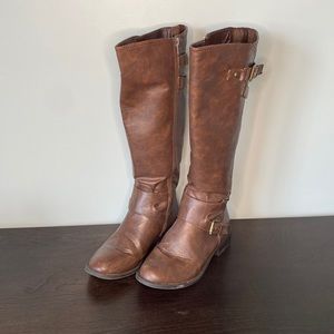 Hawk Brown Guess Boots size 8.5